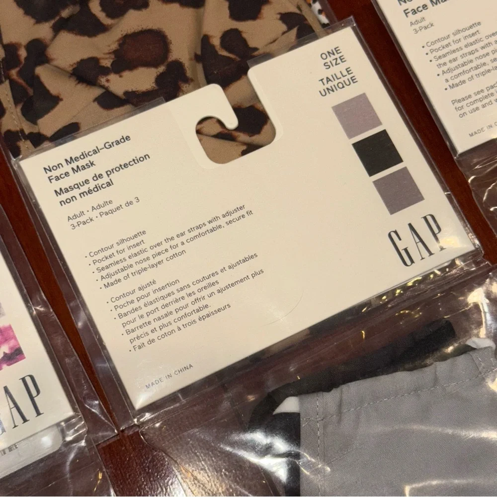 32x GAP 100% Cotton Adult Face Masks